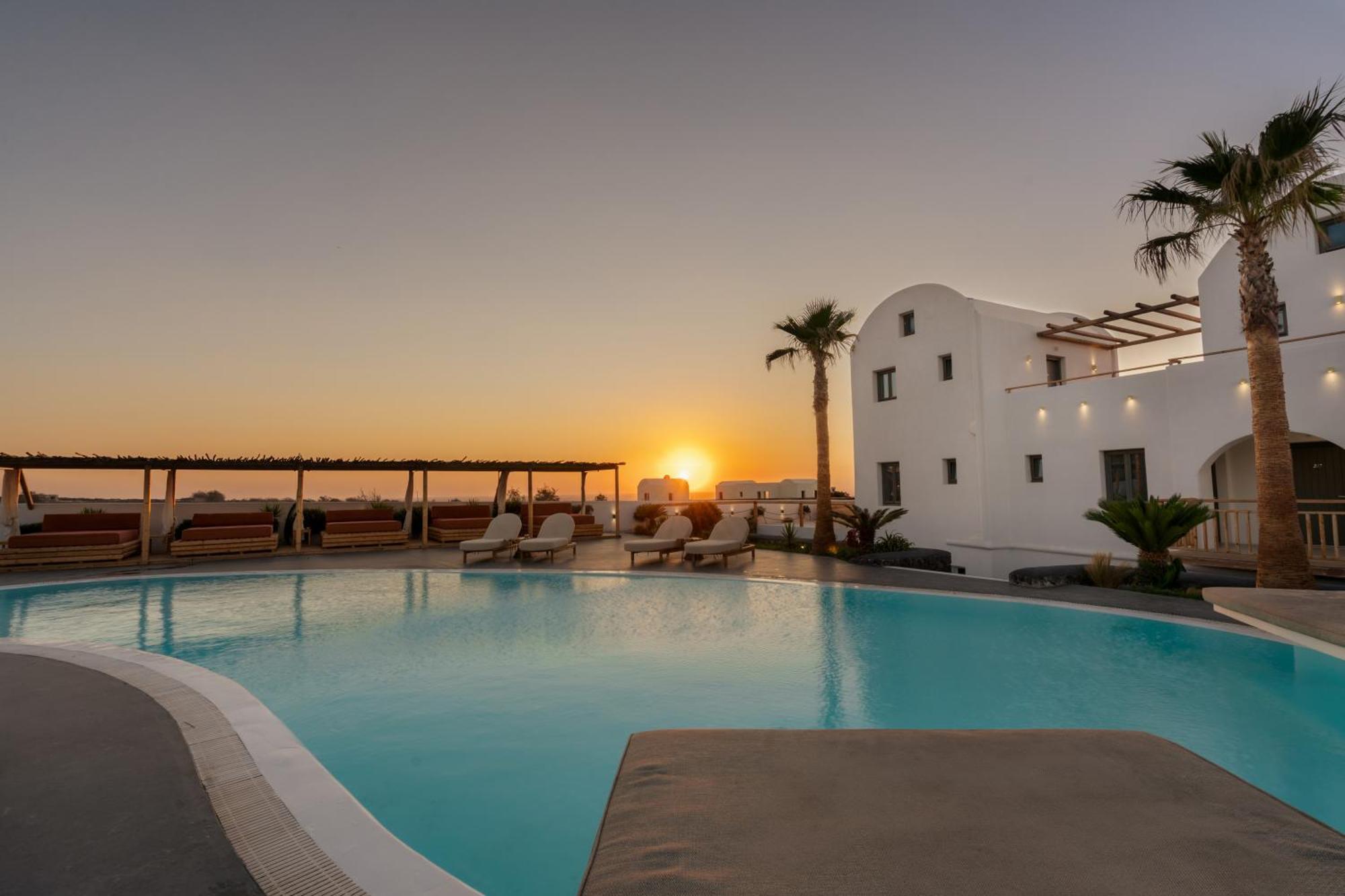 Amethyst Luxury Suites Oia Extérieur photo